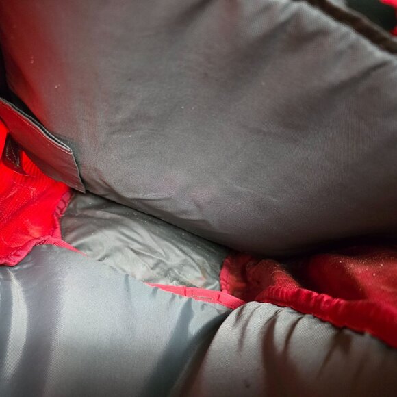 Novara MainLine Red Cycling Backpack Travel Outdoors Camping Hiking Casual - Picture 9 of 13